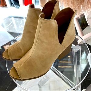 Open toe sueded ankle boot